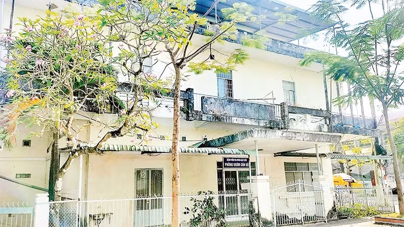 Nhiều trụ sở dôi dư sau sáp nhập tại Cà Mau có vị trí đắc địa trên những trục đường lớn.