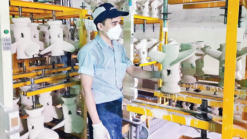 Hoạt động sản xuất Công ty TNHH Juki Việt Nam (Nhật Bản), Khu chế xuất Tân Thuận, Thành phố Hồ Chí Minh.