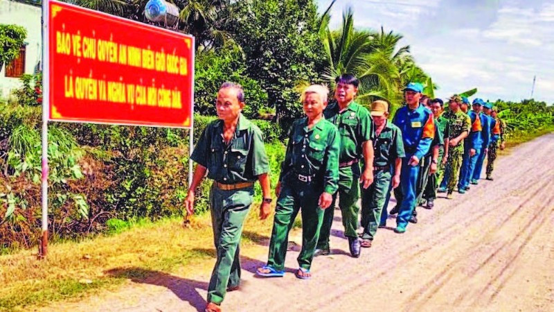 Mặt trận phối hợp các lực lượng tuần tra trên tuyến biên giới.