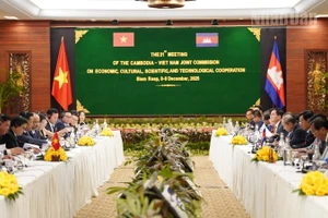 Quang cảnh Kỳ họp lần thứ 21 Ủy ban Hỗn hợp Việt Nam-Campuchia về hợp tác kinh tế, văn hóa, khoa học và kỹ thuật. (Ảnh: ĐINH TRƯỜNG)