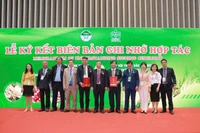 Ký kết hợp tác trong nghiên cứu, phát triển và thương mại hóa giống cây trồng, vật tư nông nghiệp giữa Việt Nam-Trung Quốc.