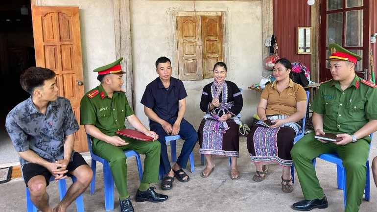 Mục tiêu đặt ra là đến cuối năm 2026, cả 8 bản trên địa bàn xã Nậm Tăm đều đạt tiêu chí không có ma túy. z6880608618553-a6f23fd5c9a42f4060ff8745b1cd0e4f-7083.jpg