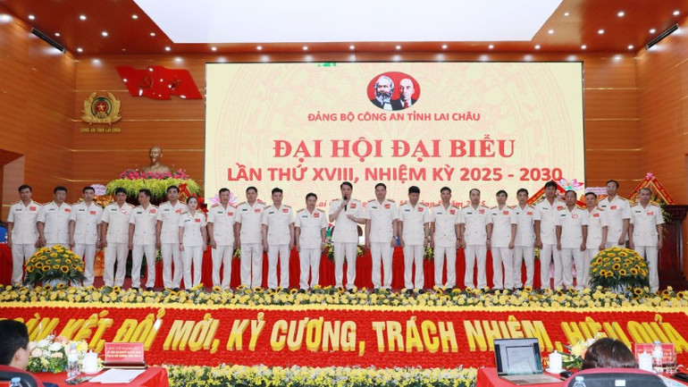 Ban Chấp hành Đảng bộ Công an Lai Châu nhiệm kỳ 2025–2030. 5g1a9556-t-327.jpg