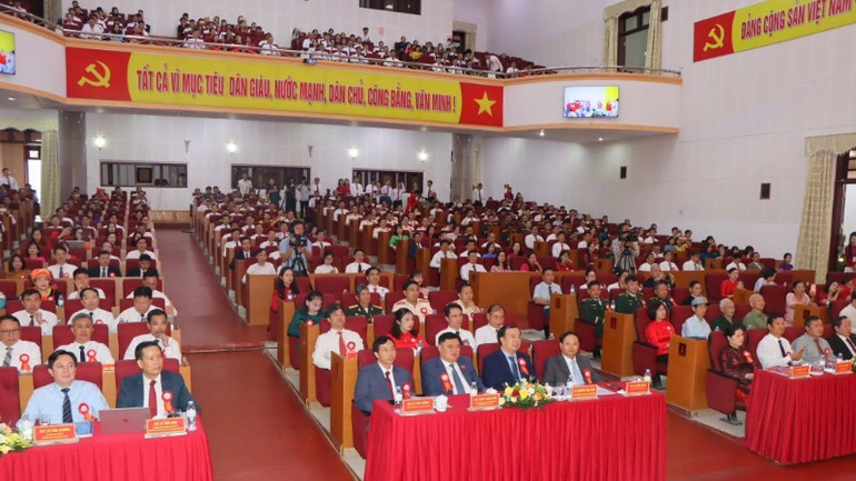 Toàn cảnh đại hội thi đua yêu nước tỉnh Lai Châu lần thứ VI. z6995649524273-e6f3aab3ea3f5af7f018d8ca96c7373c-879.jpg