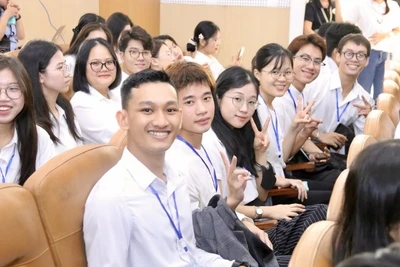 Thí sinh tham dự Vòng chung kết Giải thưởng Sinh viên nghiên cứu khoa học Euréka.