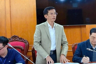 Phó Giáo sư, Tiến sĩ Nguyễn Hoàng Phương, Học viện Chính trị khu vực II, Học viện Chính trị quốc gia Hồ Chí Minh.