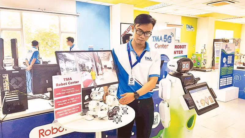 Tập đoàn Công nghệ TMA, Khu Công viên phần mềm Quang Trung trưng bày các sản phẩm công nghệ.