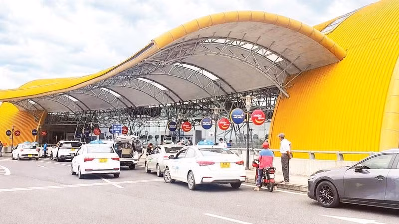 Tỉnh Lâm Đồng có kế hoạch đón làn sóng du khách, đẩy mạnh xúc tiến đầu tư, thương mại khi Cảng hàng không quốc tế Liên Khương khai thác trở lại từ ngày 19/8.