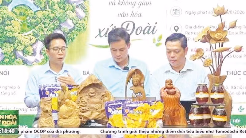 Phiên livestream quảng bá du lịch, các sản phẩm OCOP của xã Đoài Phương thu hút hơn 600 người xem trực tiếp.
