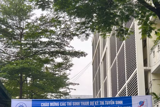 Trường trung học cơ sở - trung học phổ thông Nguyễn Tất Thành (Ảnh: T.H)