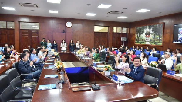 Hội thảo khoa học với chủ đề: “Trí tuệ nhân tạo (AI) trong dạy và học ngoại ngữ” diễn ra tại Học viện Tài chính.