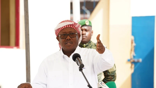 Tổng thống Guinea-Bissau Umaro Sissoco Embalo tại một sự kiện ở thủ đô Bissau, ngày 21/11/2025. (Ảnh: THX/TTXVN)