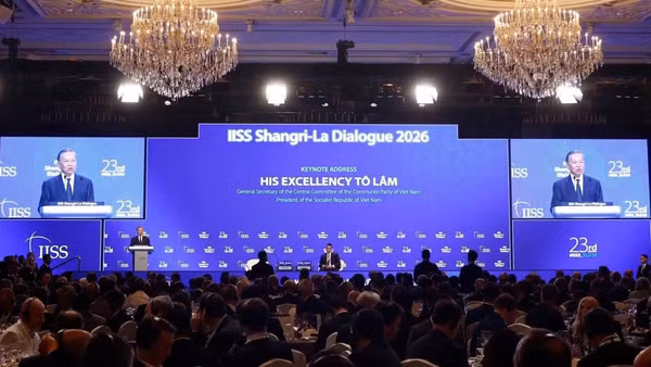 Tổng Bí thư, Chủ tịch nước Tô Lâm phát biểu dẫn đề tại Đối thoại Shangri-La lần thứ 23. (Ảnh: TTXVN)