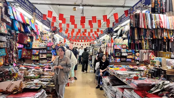 Chỉ số giá tiêu dùng (CPI) tháng 3/2026 tăng 1,23% so với tháng trước.