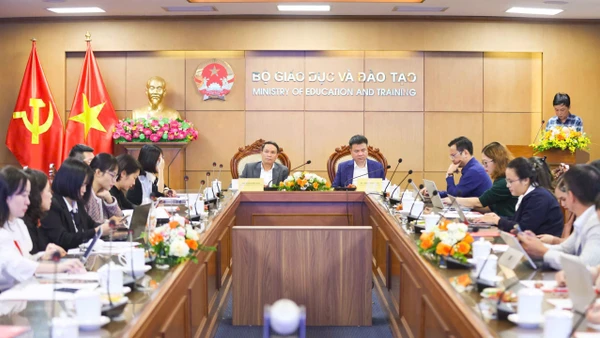 Quang cảnh buổi họp báo. (Ảnh: Thanh Tùng)