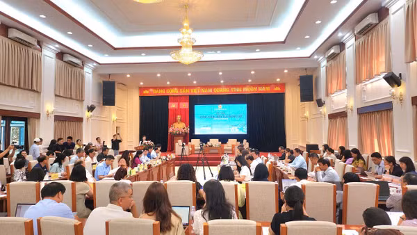 Quang cảnh hội thảo. (Ảnh: LONG THÀNH)