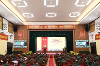 Toàn cảnh hội nghị.