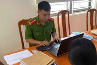 Công an xã Bình Minh giải cứu sinh viên mắc bẫy "bắt cóc online".