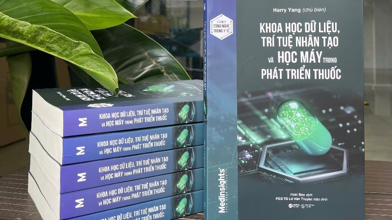 Sách “Khoa học dữ liệu, trí tuệ nhân tạo và học máy trong phát triển thuốc” là tài liệu cần thiết cho những sinh viên và những người hoạt động trong ngành dược.