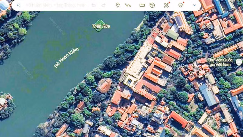 Công nghệ viễn thám trên ứng dụng Google Earth có hình ảnh phân giải cao, hỗ trợ hiệu quả công tác quy hoạch và quản lý hạ tầng hiện đại.