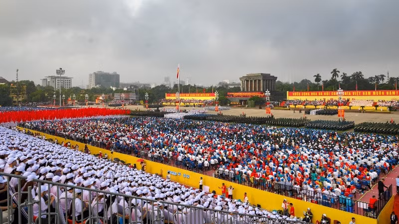Lễ kỷ niệm, diễu binh, diễu hành đã được tổ chức trọng thể tại Quảng trường Ba Đình, Hà Nội và thành công tốt đẹp.