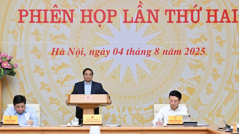 Thủ tướng Phạm Minh Chính chủ trì Phiên họp lần thứ hai của Ban Chỉ đạo về phát triển ngành công nghiệp bán dẫn. 