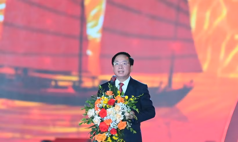 Đồng chí Trịnh Văn Quyết, Ủy viên Bộ Chính trị, Bí thư Trung ương Đảng, Trưởng ban Tuyên giáo và Dân vận Trung ương phát biểu tại Lễ khai mạc Liên hoan Phát thanh toàn quốc lần thứ XVII - Quảng Ninh năm 2026.