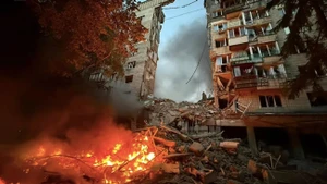 [Video] Thiếu “lá chắn” Mỹ, áp lực phòng không Ukraine tăng vọt trước loạt tên lửa Nga