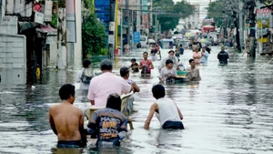 [Video] 31 người chết do thiên tai, Philippines xem lại chiến lược chống lũ 