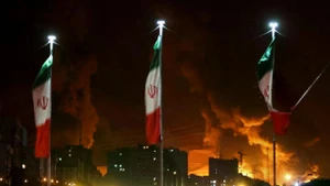 [Video] Israel mở loạt không kích lớn nhất nhằm vào Iran 