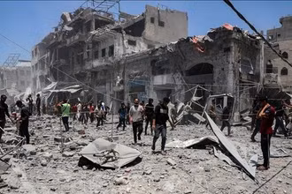Cảnh đổ nát do chiến sự tại Dải Gaza. (Ảnh: THX/TTXVN)