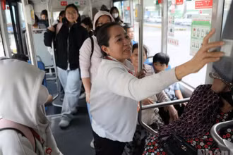 Thành phố Hồ Chí Minh miễn phí vé xe buýt toàn dân. 