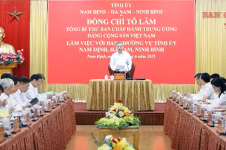 Tổng Bí thư Tô Lâm phát biểu tại buổi làm việc. (Ảnh: TTXVN)