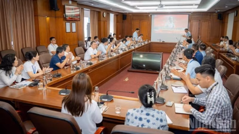 Cảng Hàng không quốc tế Nội Bài đã chủ trì Hội nghị hiệp đồng khai thác với sự tham gia của các đơn vị trong ngành nhằm xây dựng phương án linh hoạt phù hợp với giai đoạn này.