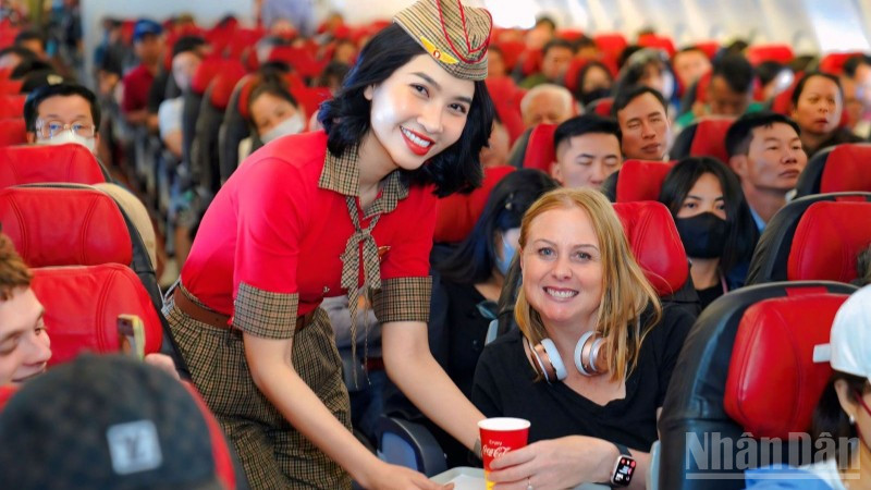 Tiếp viên hàng không Vietjet.