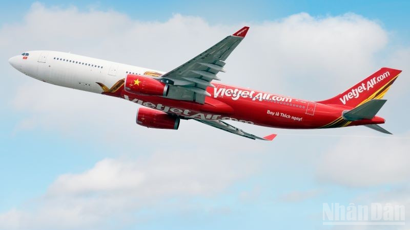 Vietjet là thành viên chính thức của Hiệp hội Vận tải hàng không quốc tế (IATA) và sở hữu chứng nhận An toàn khai thác IOSA.