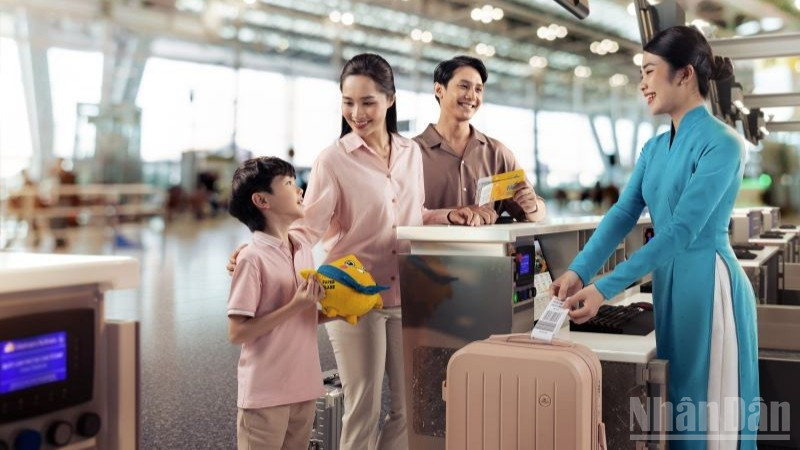 Từ đầu tháng 4 tới, Vietnam Airlines chính thức khai thác đường bay thẳng giữa Thành phố Hồ Chí Minh và Phuket (Thái Lan), góp phần mở rộng mạng bay khu vực Đông Nam Á.