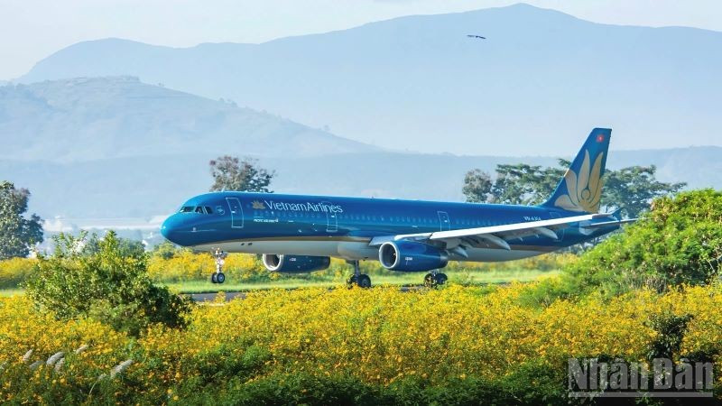 Vietnam Airlines tạm dừng toàn bộ các chuyến bay đến và đi từ sân bay Liên Khương, đồng thời điều chỉnh kế hoạch khai thác nhằm bảo đảm nhu cầu đi lại của hành khách và duy trì kết nối hàng không khu vực.