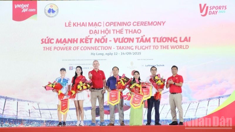 Lễ khai mạc Đại hội thể thao Vietjet Sports Day tại Hạ Long (Quảng Ninh).