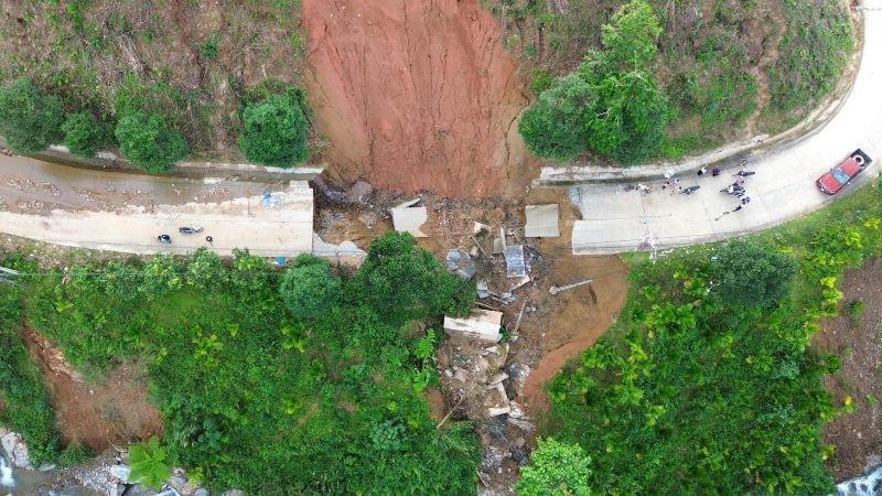 Bộ Xây dựng đã chỉ đạo các cơ quan, đơn vị trong toàn ngành chủ động phòng ngừa bão số 15 "từ sớm, từ xa", ứng phó ở mức cao nhất.