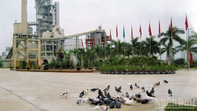 Giai đoạn 2025-2030, VICEM định hướng tập trung thi đua chuyển đổi số toàn diện, đổi mới quản trị doanh nghiệp nhà nước theo hướng hiện đại, minh bạch, hiệu quả; phát triển "xi-măng xanh, xi-măng giảm carbon",...