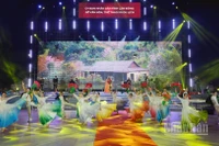 Lâm Đồng tổ chức chương trình nghệ thuật Chào năm mới 2026 tại 3 điểm cầu trên địa bàn tỉnh. 