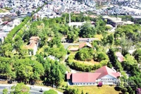 Khuôn viên xanh Trường đại học Đà Lạt.