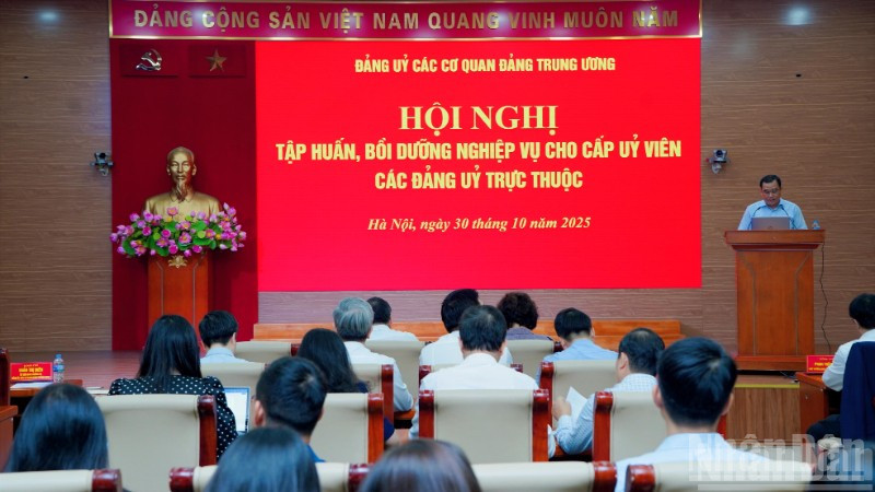 Quang cảnh hội nghị. 