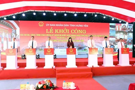 Nhấn nút khởi công xây dựng Bệnh viện đa khoa Thái Bình, tỉnh Hưng Yên.