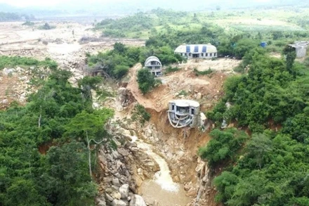 Hồ chứa nước của Trang trại Việt. 