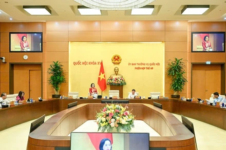 Quang cảnh phiên họp Ủy ban Thường vụ Quốc hội sáng 26/9. (Ảnh DUY LINH)