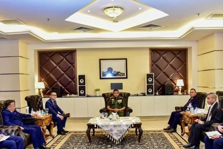 Đoàn đại biểu Thái Lan và Campuchia tham gia cuộc họp Ban thư ký Ủy ban biên giới chung tại Kuala Lumpur, Malaysia ngày 4/8/2025. (Ảnh: THX/TTXVN) 