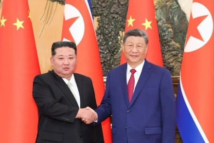 Chủ tịch Trung Quốc Tập Cận Bình và Nhà lãnh đạo Triều Tiên Kim Jong Un ngày 4/9. (Ảnh: Tân Hoa xã) 