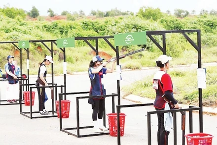 Vận động viên tham dự môn bắn súng tại Khu Novaworld Phan Thiết.